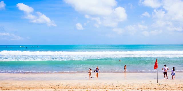 You are currently viewing Kuta Beach Bali